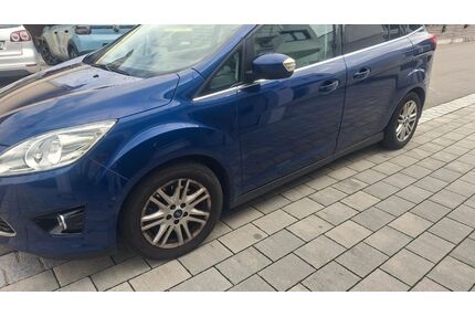 Ford Grand C-Max Gebrauchtwagen