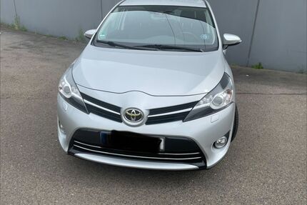 Toyota Verso Gebrauchtwagen