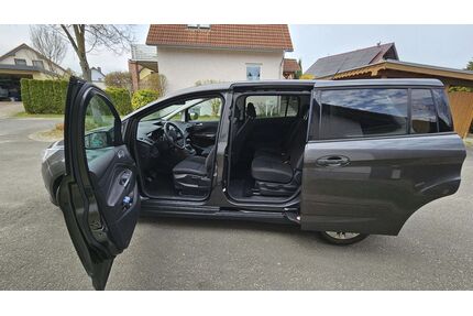Ford Grand C-Max Gebrauchtwagen