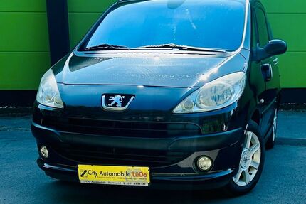 Peugeot 1007 Gebrauchtwagen