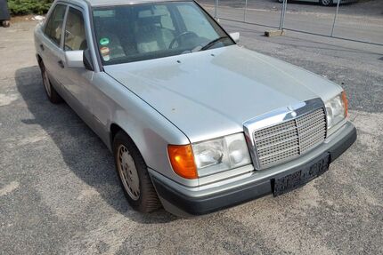 Mercedes-Benz E 230 Gebrauchtwagen