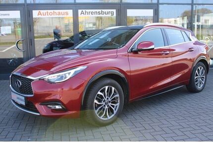 INFINITI Q30 Gebrauchtwagen