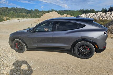 Ford Mustang Mach-E Gebrauchtwagen