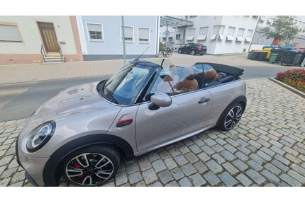 Mini John Cooper Works Cabrio Gebrauchtwagen