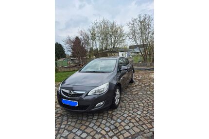 Opel Astra Gebrauchtwagen