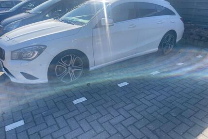 Mercedes-Benz CLA 220 Shooting Brake Gebrauchtwagen
