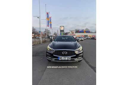 INFINITI QX30 Gebrauchtwagen