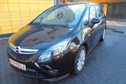 Opel Zafira Tourer Gebrauchtwagen