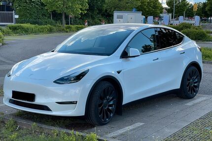 Tesla Model Y Gebrauchtwagen