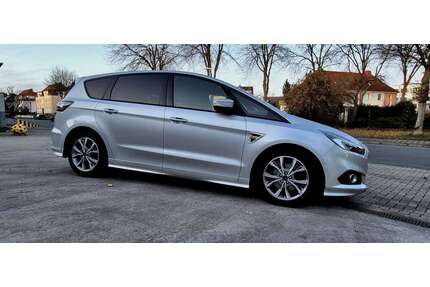 Ford S-Max Gebrauchtwagen