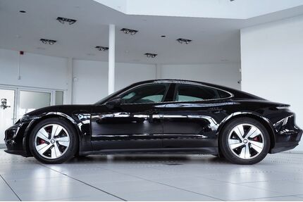 Porsche Taycan Gebrauchtwagen