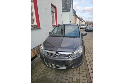 Opel Zafira Gebrauchtwagen