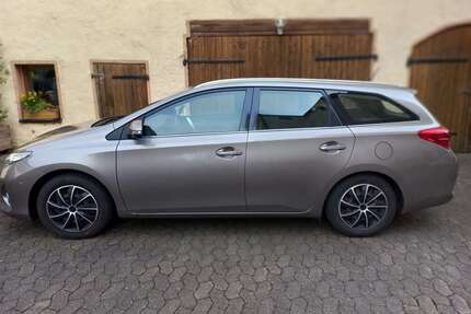 Toyota Auris Gebrauchtwagen