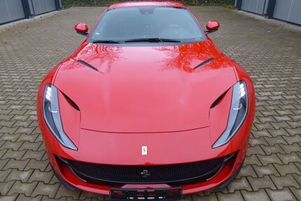 Ferrari 812 Gebrauchtwagen