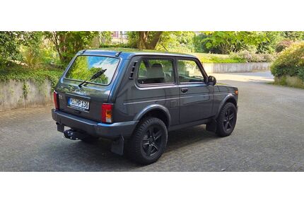 Lada Niva Gebrauchtwagen