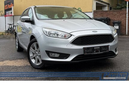Ford Focus Business*AHK*Klima*SHZ*Navi*Tempo*PDC 