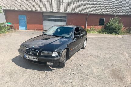 BMW 323 Gebrauchtwagen