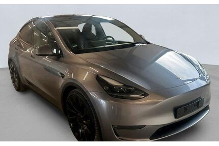 Tesla Model Y Gebrauchtwagen