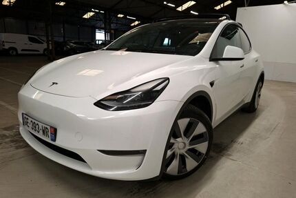 Tesla Model Y Gebrauchtwagen