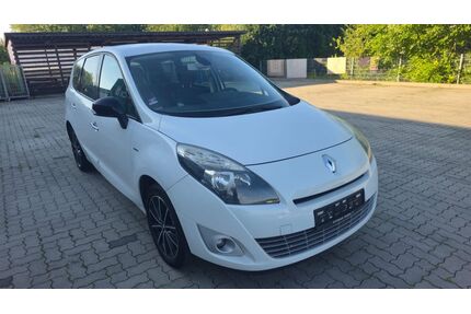 Renault Grand Scenic Gebrauchtwagen