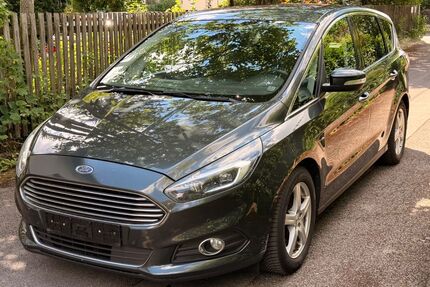 Ford S-Max Gebrauchtwagen