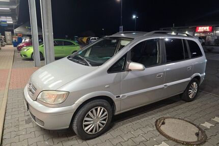 Opel Zafira Gebrauchtwagen