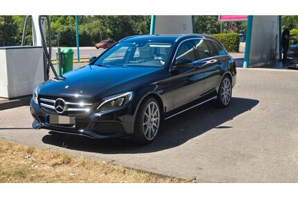 Mercedes-Benz 220 Gebrauchtwagen