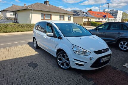 Ford S-Max Gebrauchtwagen