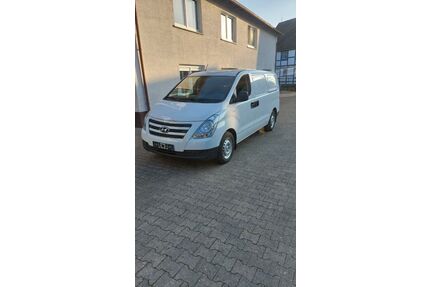 Hyundai H-1 Starex Gebrauchtwagen