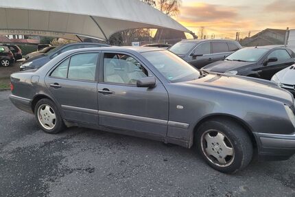 Mercedes-Benz E 280 Gebrauchtwagen