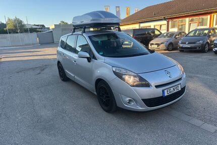 Renault Grand Scenic Gebrauchtwagen