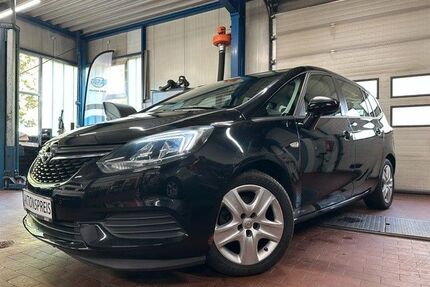 Opel Zafira Tourer Gebrauchtwagen