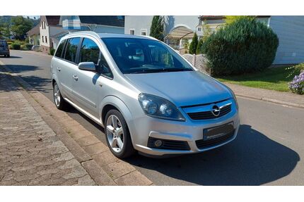 Opel Zafira Gebrauchtwagen