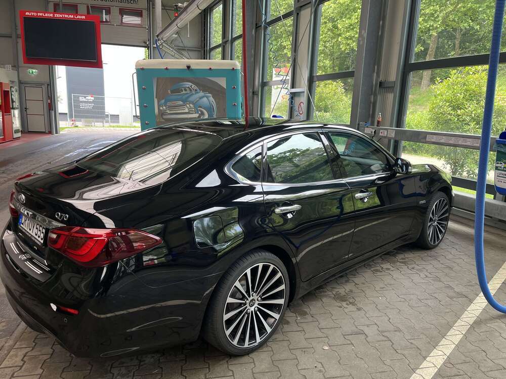 Q70