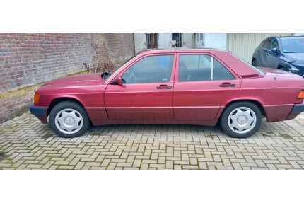 Mercedes-Benz 190 Gebrauchtwagen