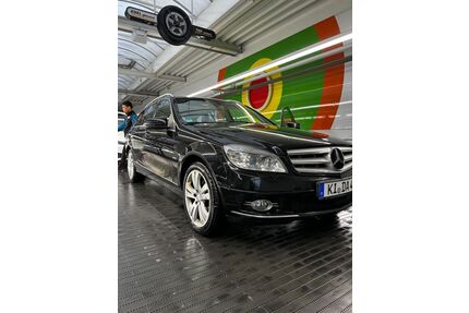 Mercedes-Benz 220 Gebrauchtwagen