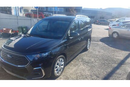 Ford Grand Tourneo Gebrauchtwagen