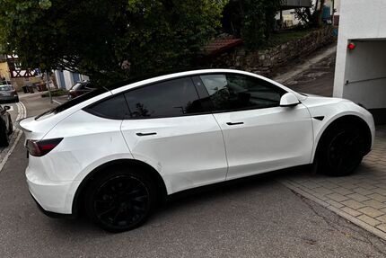 Tesla Model Y Gebrauchtwagen