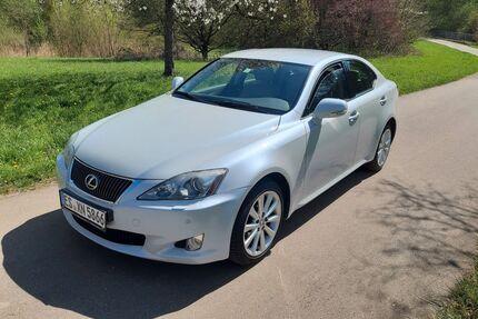 Lexus IS 220 Gebrauchtwagen