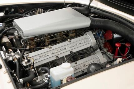 Aston Martin V8 Vantage Gebrauchtwagen