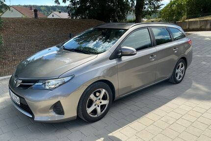 Toyota Auris Touring Sports Gebrauchtwagen