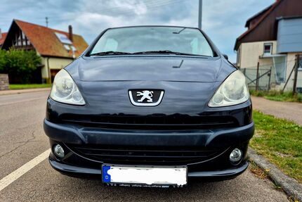 Peugeot 1007 Gebrauchtwagen