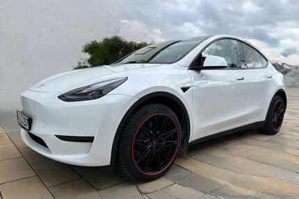 Tesla Model Y Gebrauchtwagen