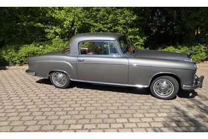 Mercedes-Benz 220 Gebrauchtwagen