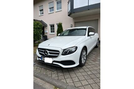 Mercedes-Benz E 220 Gebrauchtwagen