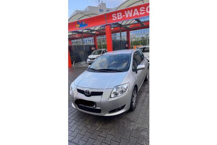 Toyota Auris Gebrauchtwagen