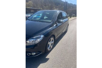 Mercedes-Benz B 200 Gebrauchtwagen