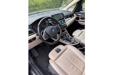 BMW 220 Gran Tourer Gebrauchtwagen