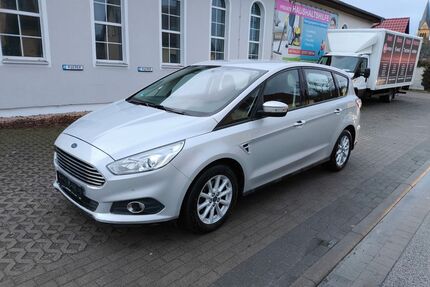 Ford S-Max Gebrauchtwagen