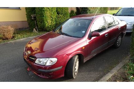 Nissan Almera Gebrauchtwagen